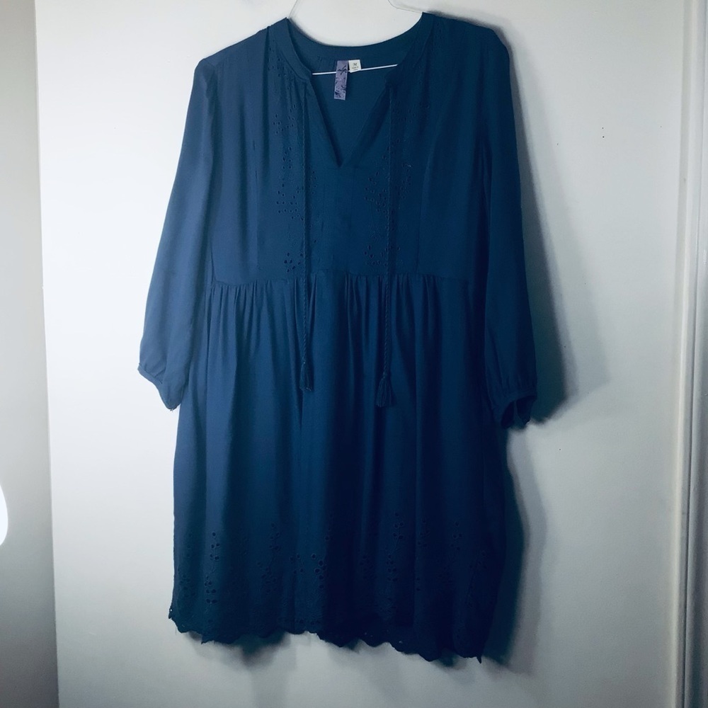 Alya blue dress eyelet lined medium